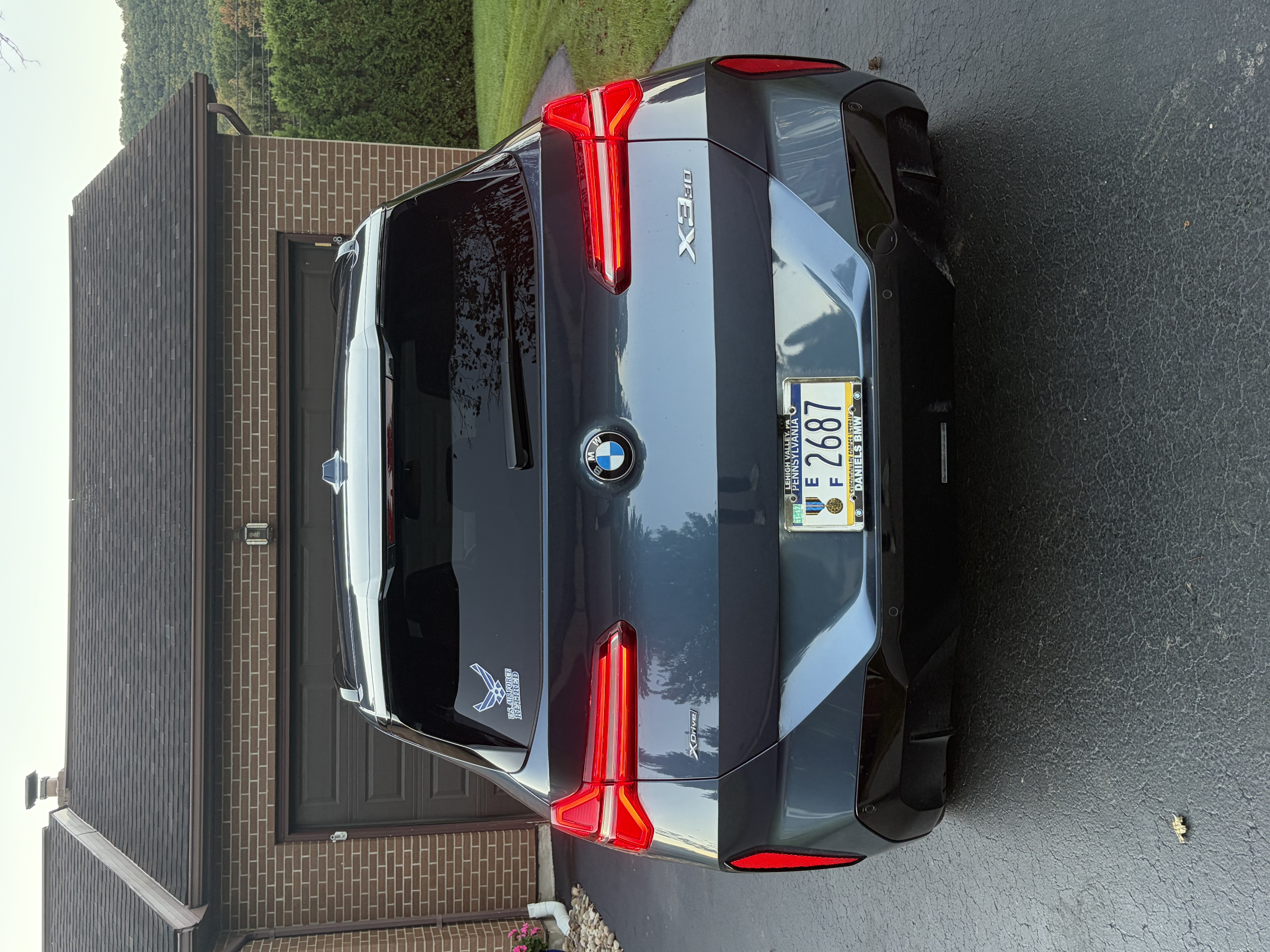 Used 2025 BMW X3 xDrive30i w/ Premium Package AWD/4WD image 4