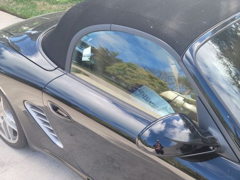 Used 2010 Porsche Boxster S image 2