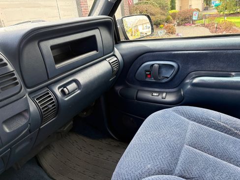 Used 1998 GMC Sierra 2500 4x4 Extended Cab w/ Powermax Pkg image 15