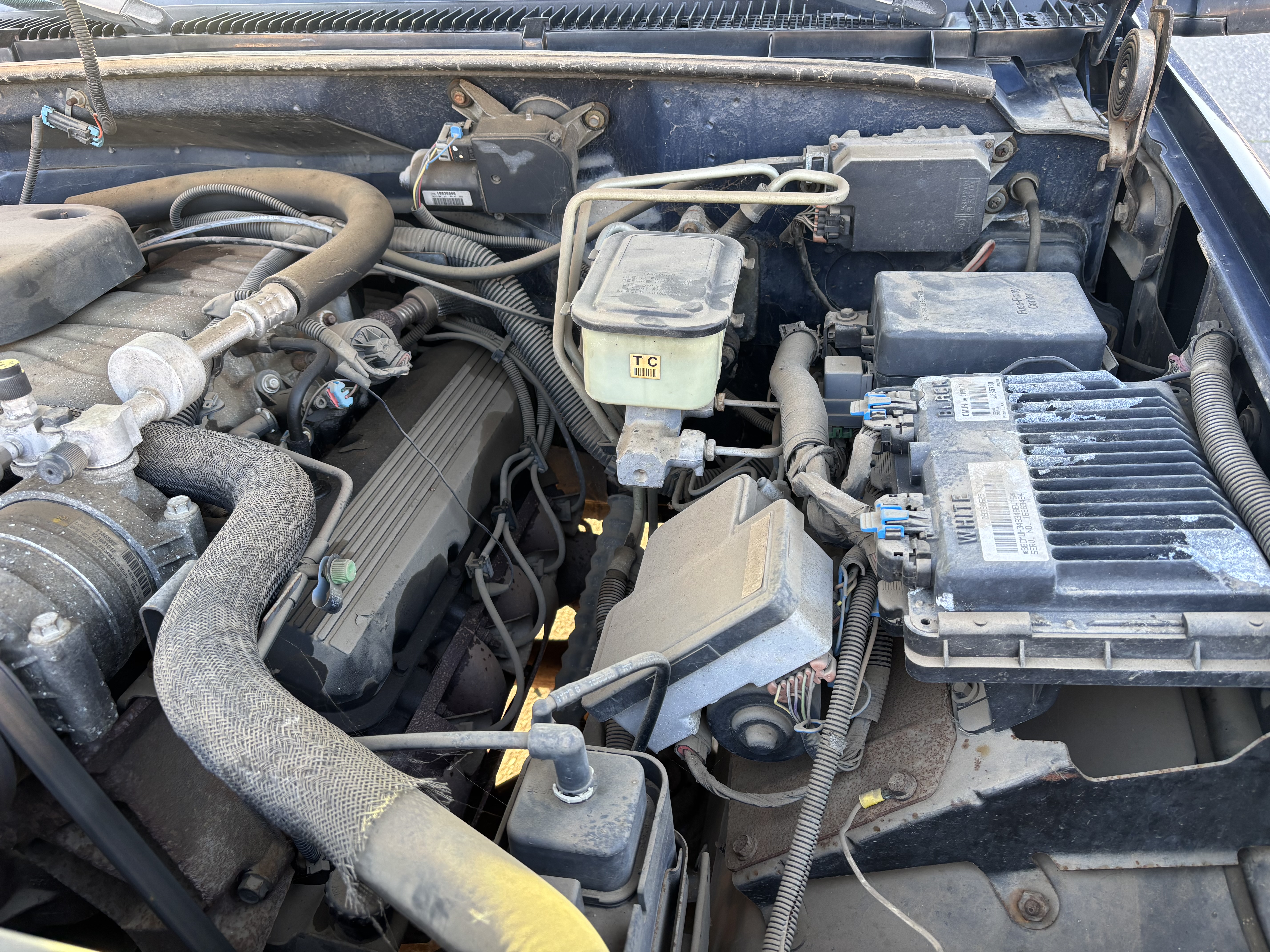 Used 1999 Chevrolet Silverado 3500 2WD Crew Cab w/ Preferred Equipment Group 2 image 20