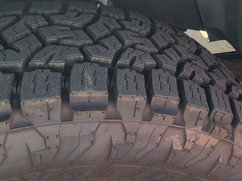 Used 2016 Ford F250 Lariat w/ Lariat Ultimate Package image 10