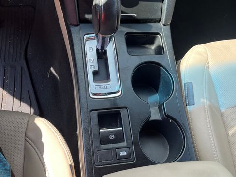 Used 2017 Subaru Legacy 2.5i Limited image 13