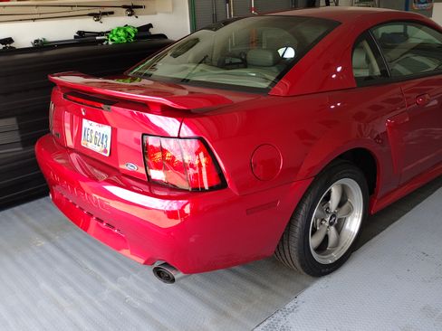 Used 2002 Ford Mustang GT image 4