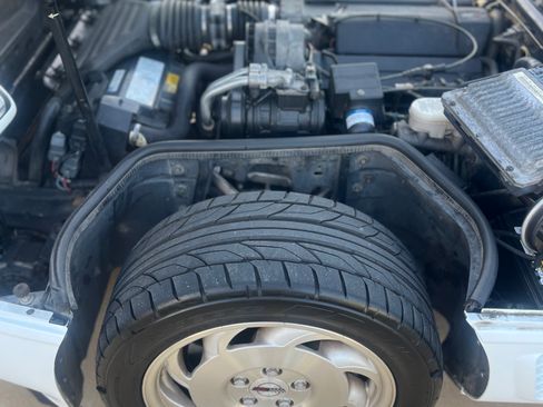 Used 1996 Chevrolet Corvette Coupe RWD image 19