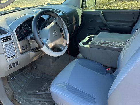 Used 2006 Nissan Titan XE w/ (W02) Preferred Pkg RWD image 12