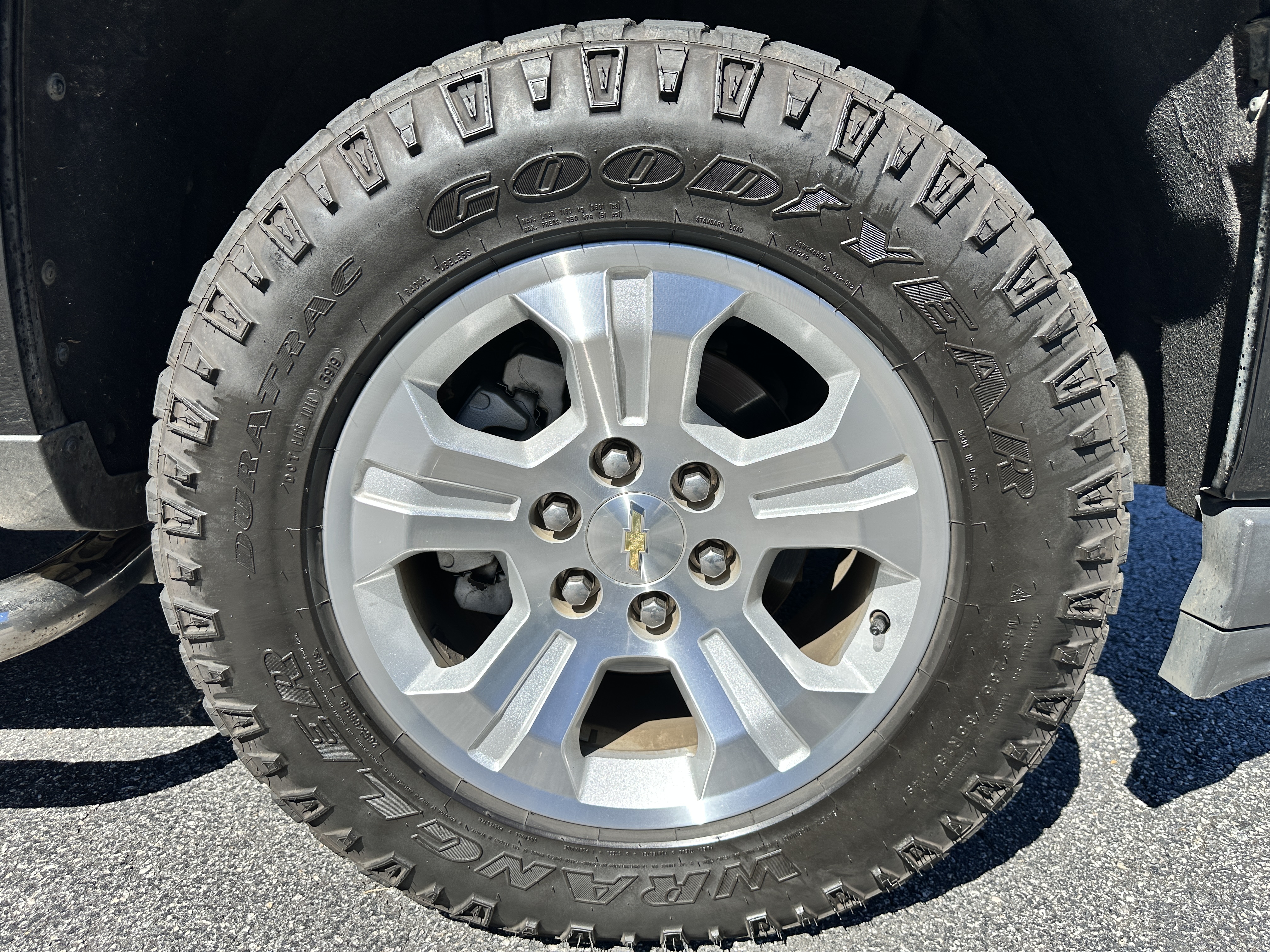 Used 2016 Chevrolet Silverado 1500 LT w/ All Star Edition AWD/4WD image 17