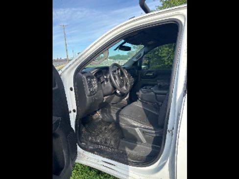 Used 2021 Chevrolet Silverado 3500 W/T w/ WT Convenience Package image 2