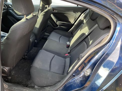 Used 2014 MAZDA MAZDA3 i Sport FWD image 9