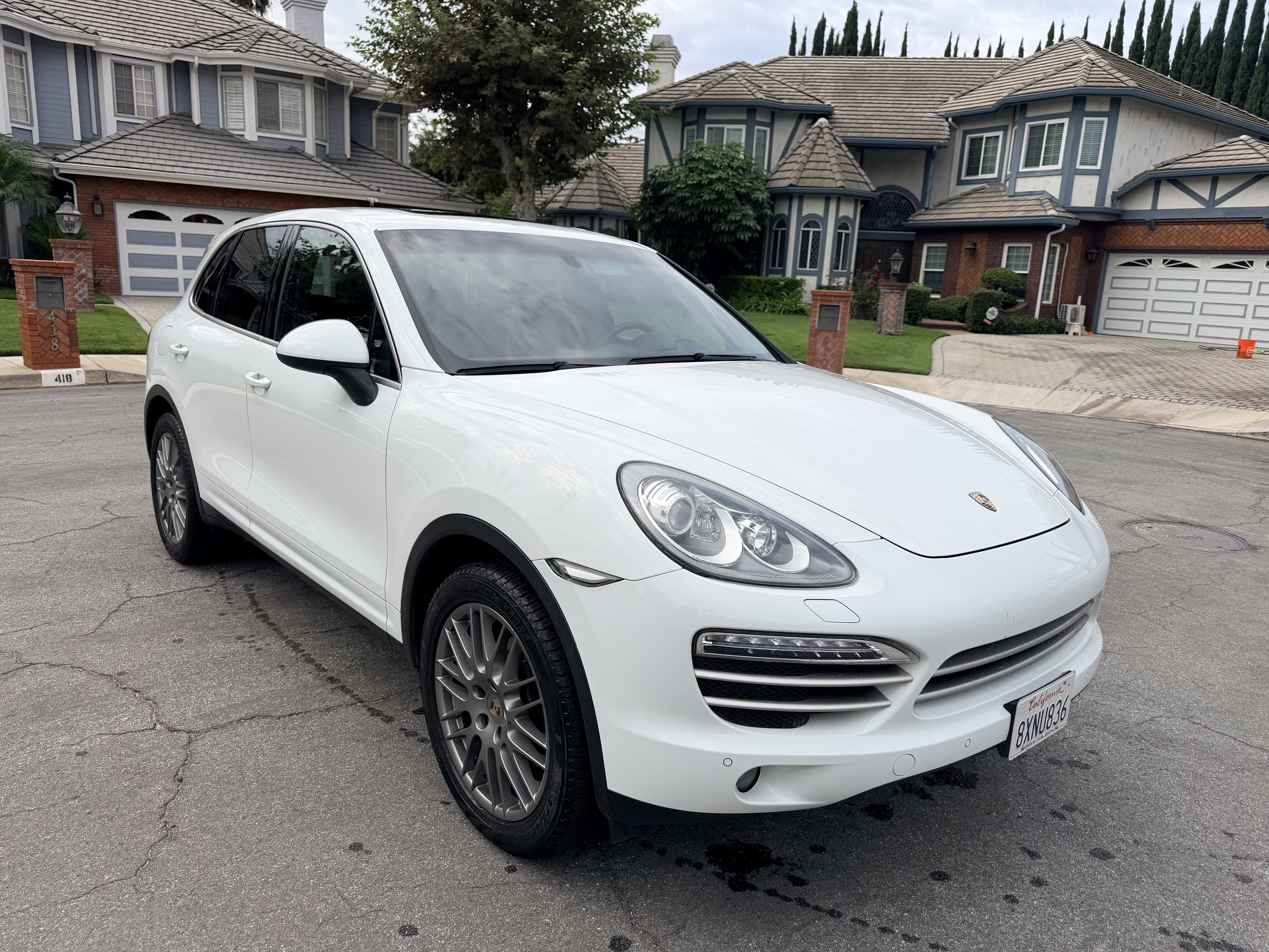 Used 2014 Porsche Cayenne AWD/4WD image 8