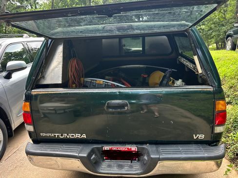 Used 2000 Toyota Tundra Limited RWD image 5