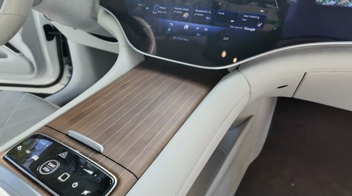 Used 2022 Mercedes-Benz EQS 580 4MATIC Sedan image 8