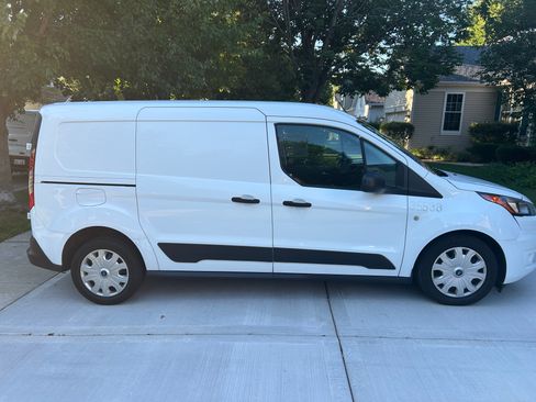 Used 2022 Ford Transit Connect XLT FWD image 23