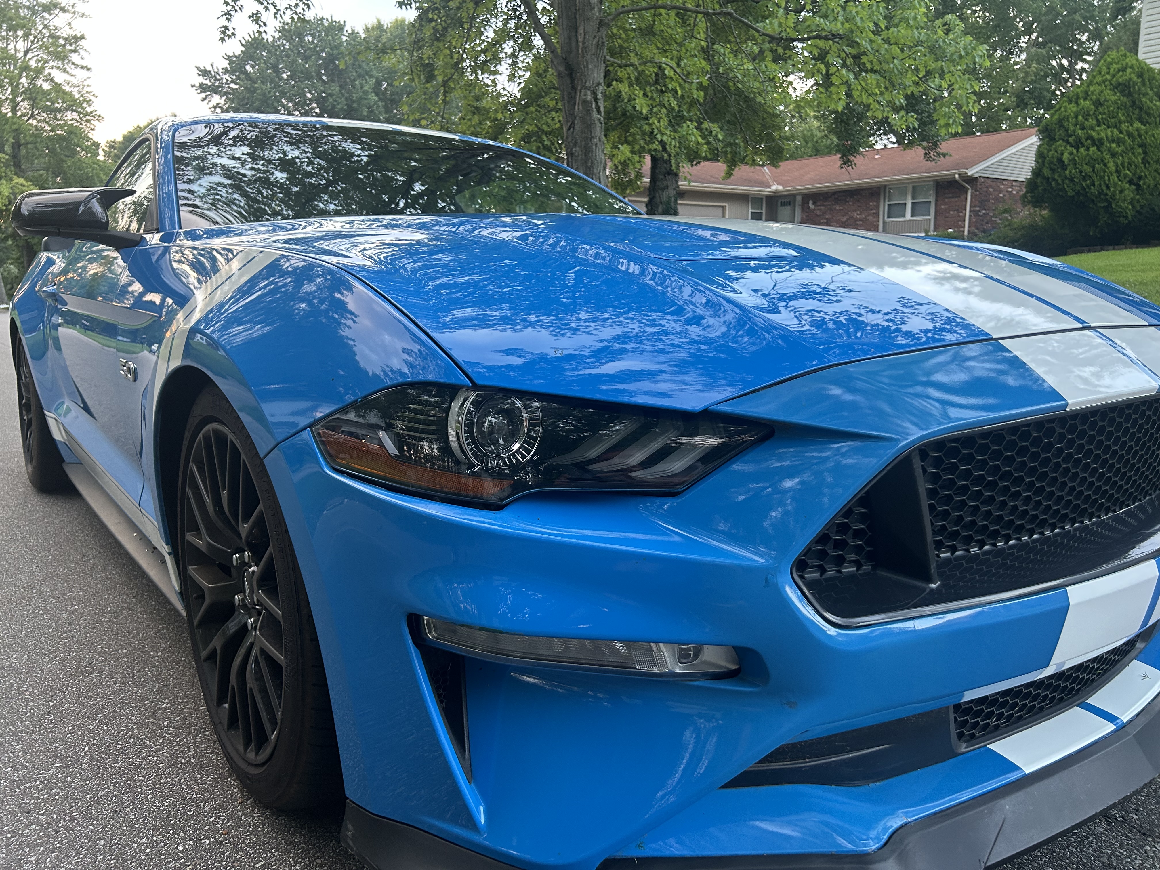 Used 2022 Ford Mustang GT RWD image 9