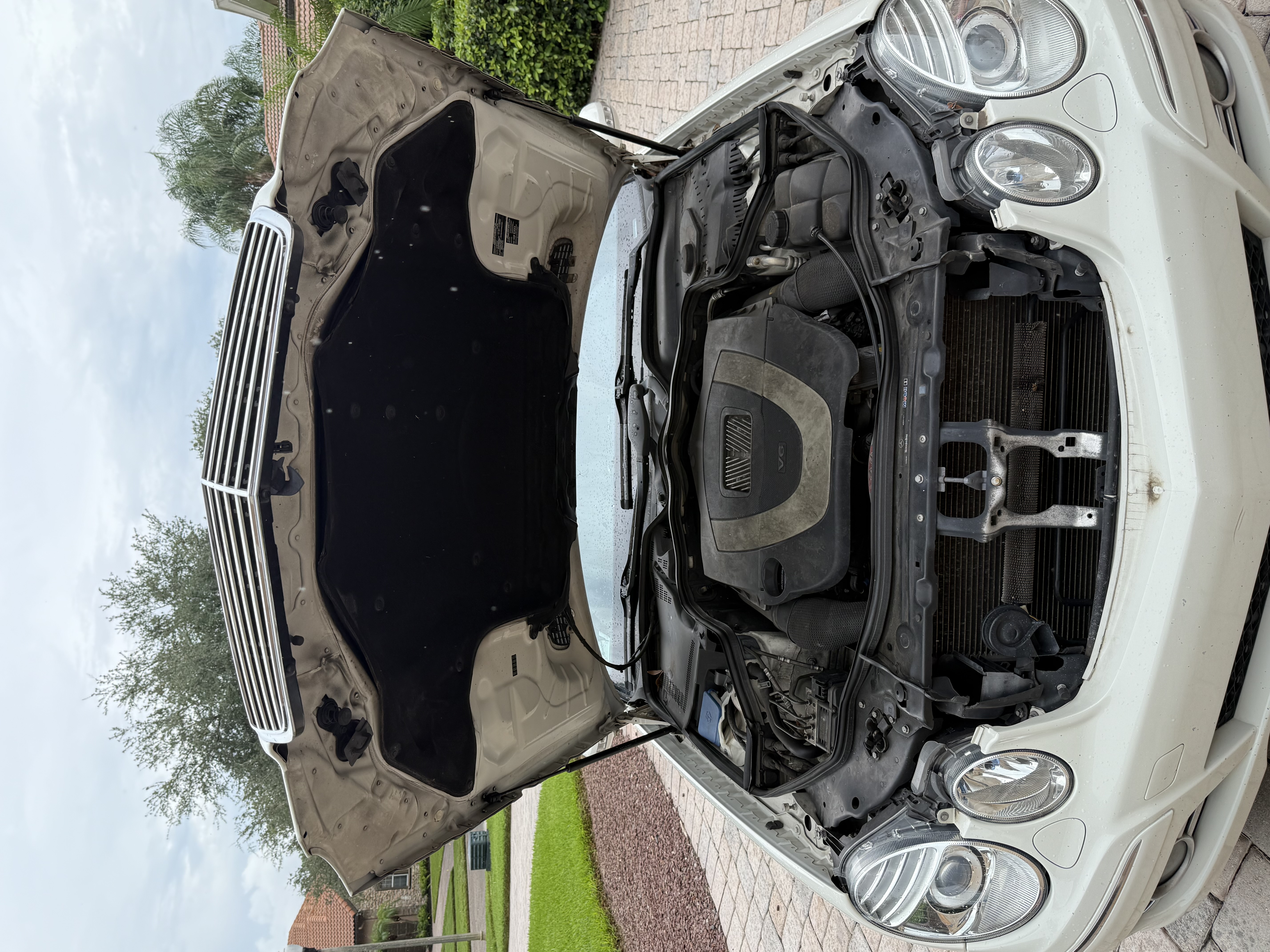 Used 2008 Mercedes-Benz E 350 Sedan image 14