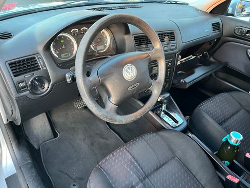 Used 2005 Volkswagen Jetta GL image 11