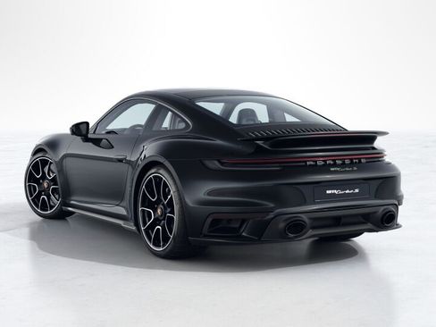 Used 2022 Porsche 911 Turbo S image 8