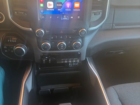 Used 2022 RAM 1500 Big Horn AWD/4WD image 9