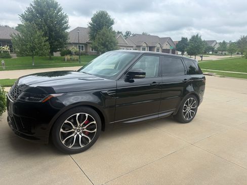 Used 2018 Land Rover Range Rover Sport Supercharged AWD/4WD image 1