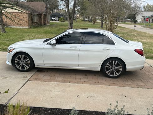 Used 2019 Mercedes-Benz C 300 Sedan image 14