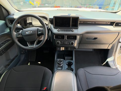 Used 2022 Ford Maverick XL FWD image 10