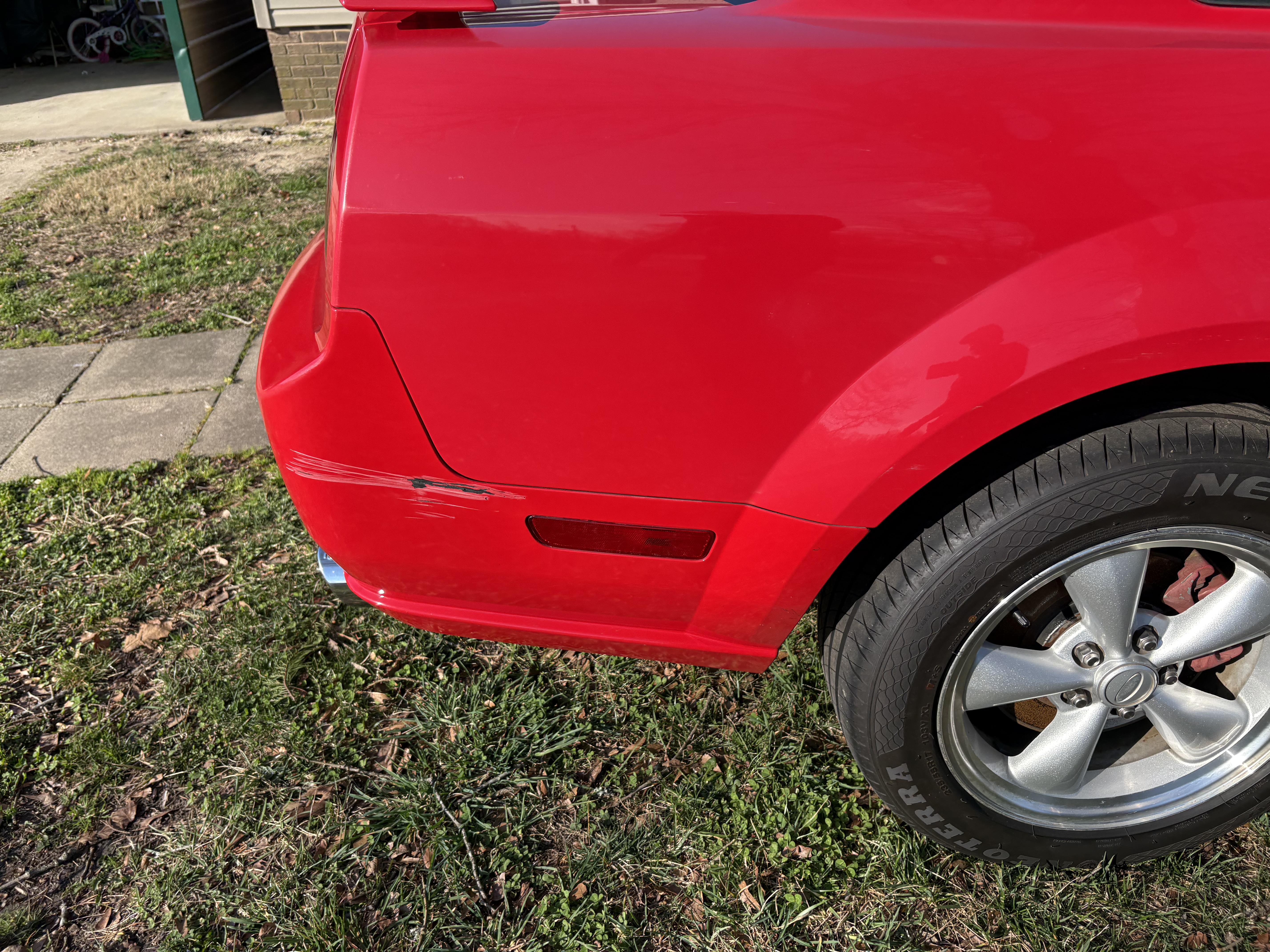 Used 2008 Ford Mustang GT RWD image 9