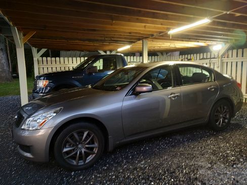 Used 2007 INFINITI G35 x Sedan w/ Premium Pkg image 4