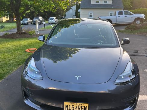 Used 2022 Tesla Model 3 RWD image 5