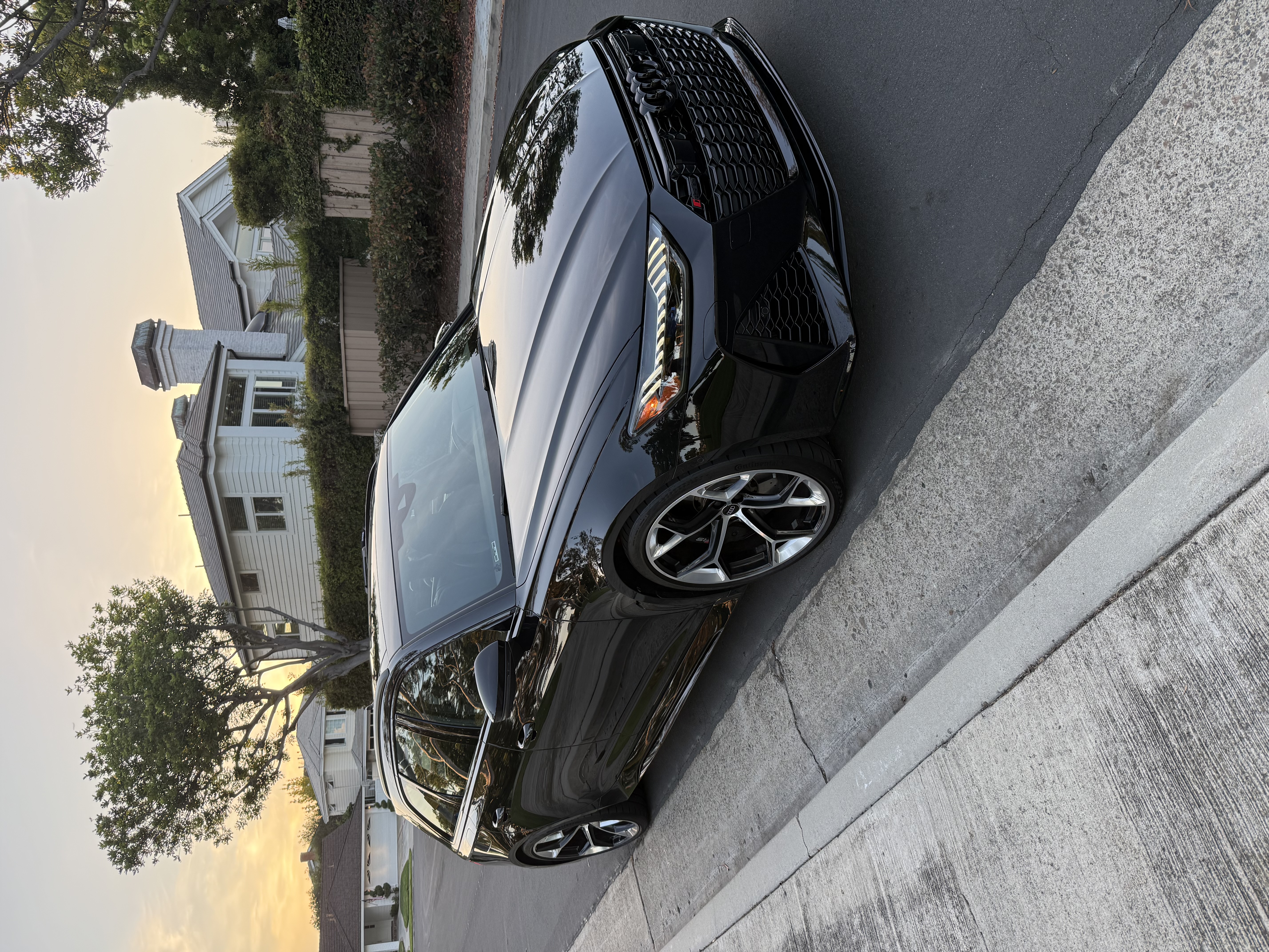 Used 2025 Audi RS 6 performance AWD/4WD image 8