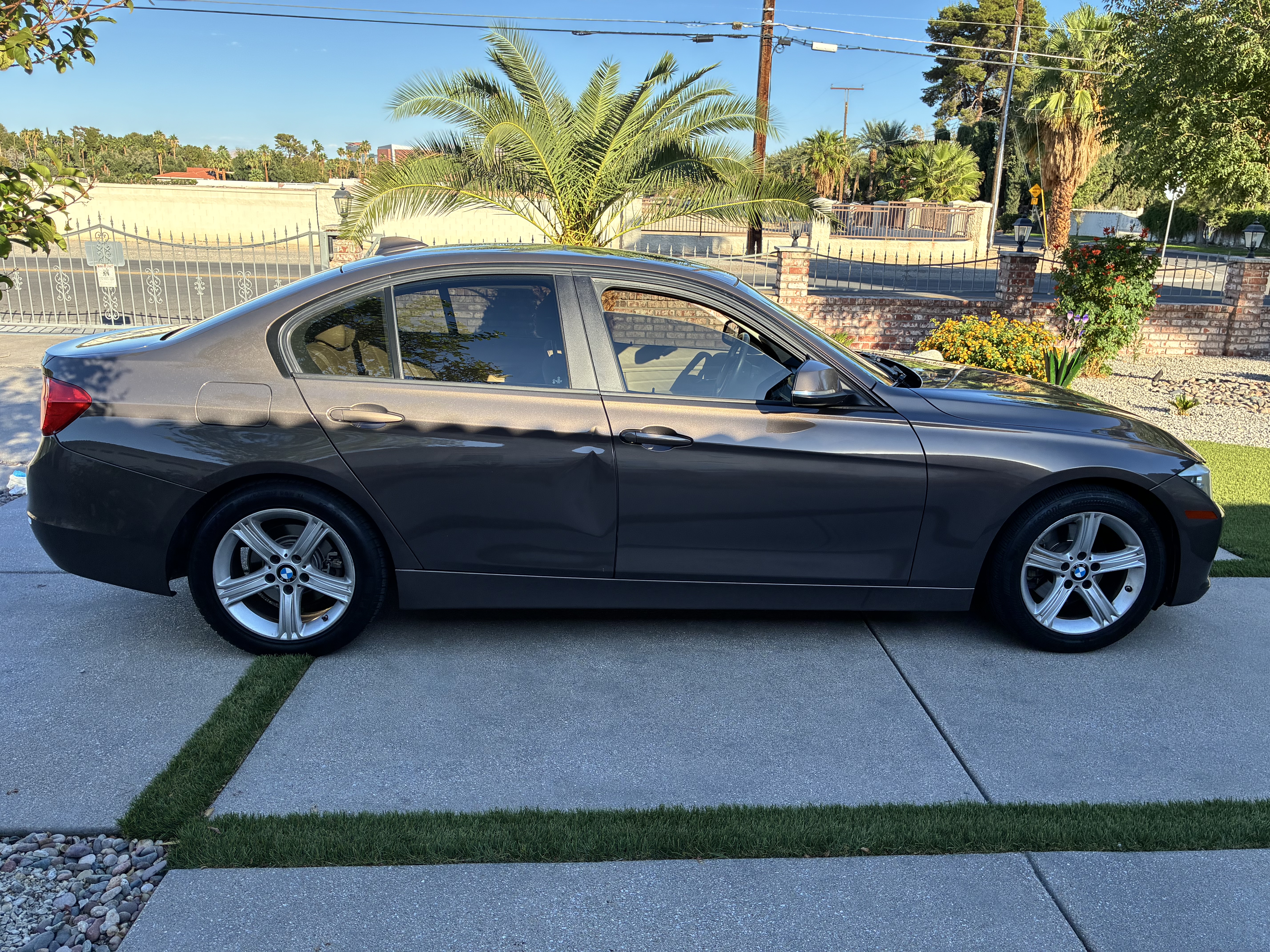 Used 2014 BMW 328d Sedan RWD image 5