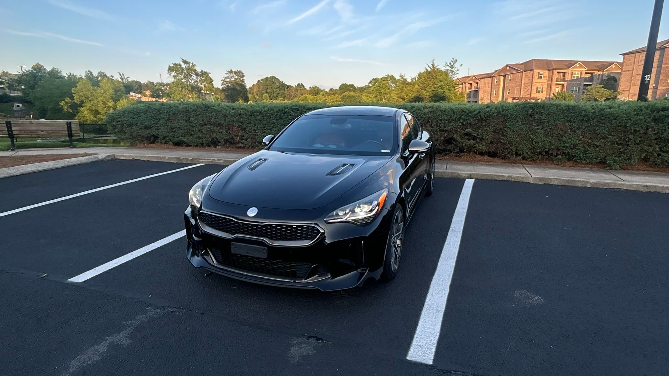 Used 2019 Kia Stinger GT RWD image 2