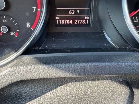 Used 2017 Volkswagen Passat 1.8T R-Line image 15