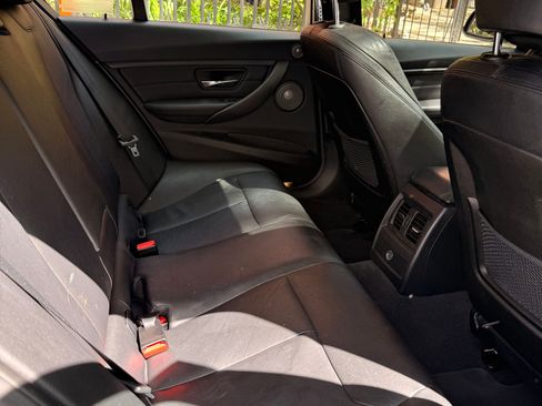 Used 2014 BMW 335i Sedan RWD image 9