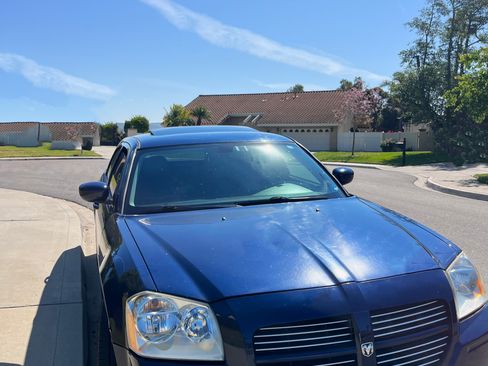 Used 2005 Dodge Magnum R/T w/ Convenience Group II image 1