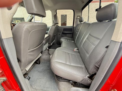 Used 2006 Dodge Ram 2500 Truck SLT w/ Quad Cab Big Horn Value Group image 9