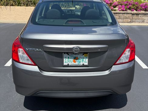 Used 2016 Nissan Versa S image 2
