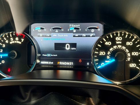 Used 2016 Ford F150 Lariat image 16