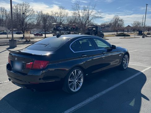 Used 2013 BMW 535i xDrive Sedan image 4
