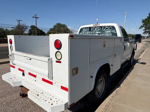 Used 2014 Ford F250 XL w/ Power Equipment Group AWD/4WD image 6