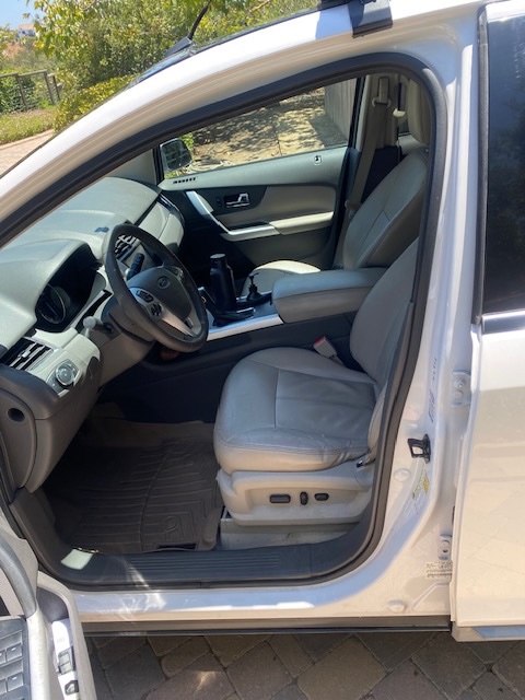 Used 2011 Ford Edge SEL w/ 202A Rapid Spec Order Code FWD image 9