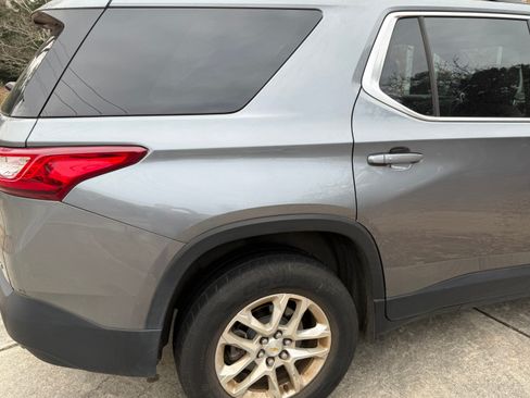 Used 2018 Chevrolet Traverse LT image 15