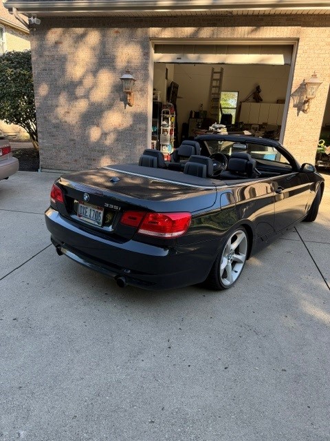 Used 2009 BMW 335i Convertible RWD image 4