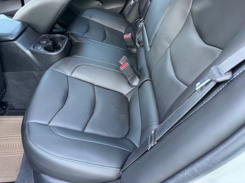 Used 2018 Chevrolet Volt Premier w/ Driver Confidence Package image 22