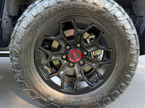 Used 2025 Toyota 4Runner TRD Pro AWD/4WD image 11