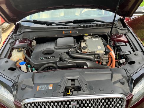 Used 2017 Lincoln MKZ Reserve w/ Climate Package image 6