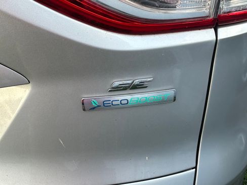 Used 2016 Ford Escape SE w/ Equipment Group 201A image 13