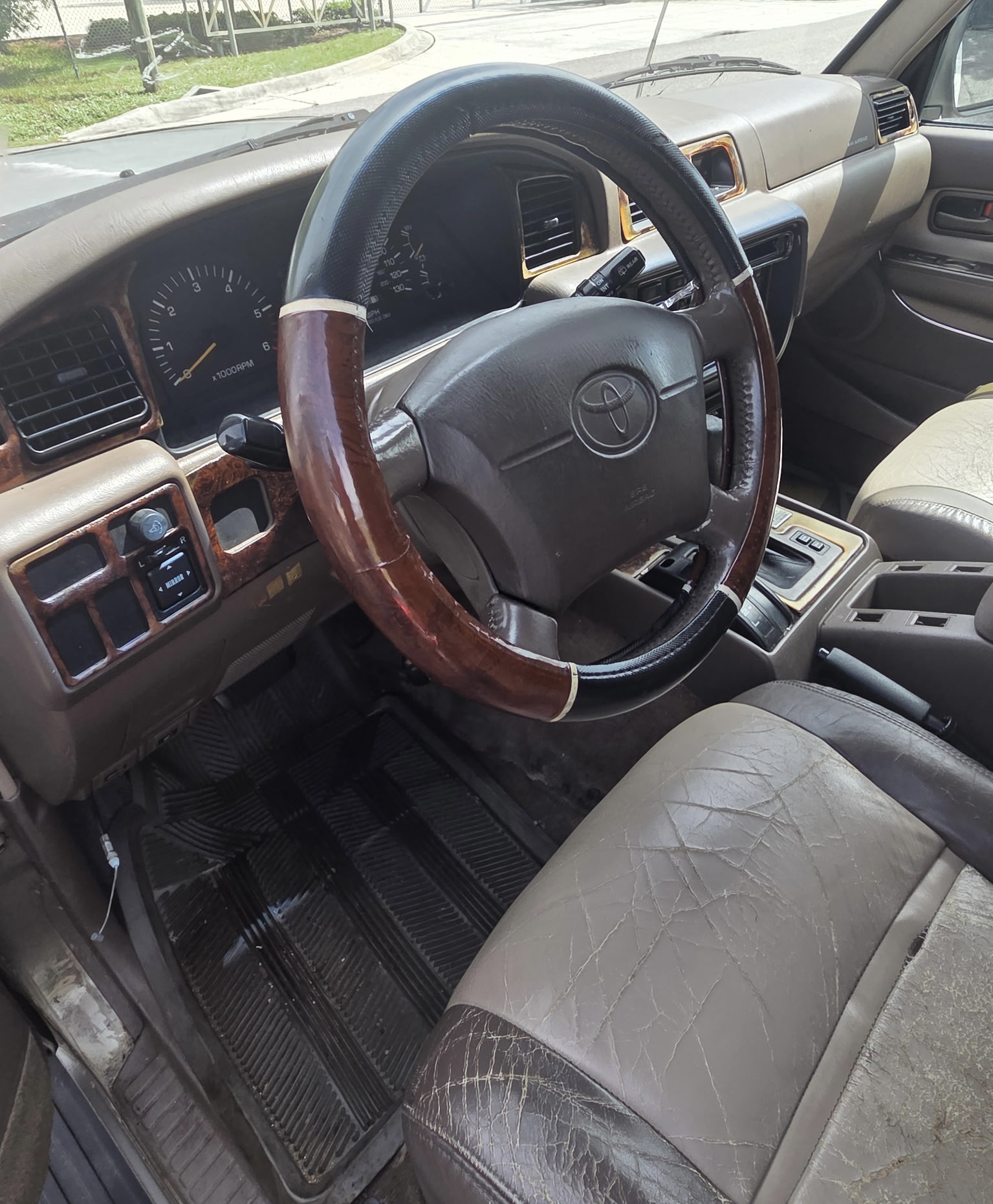 Used 1997 Toyota Land Cruiser AWD/4WD image 6