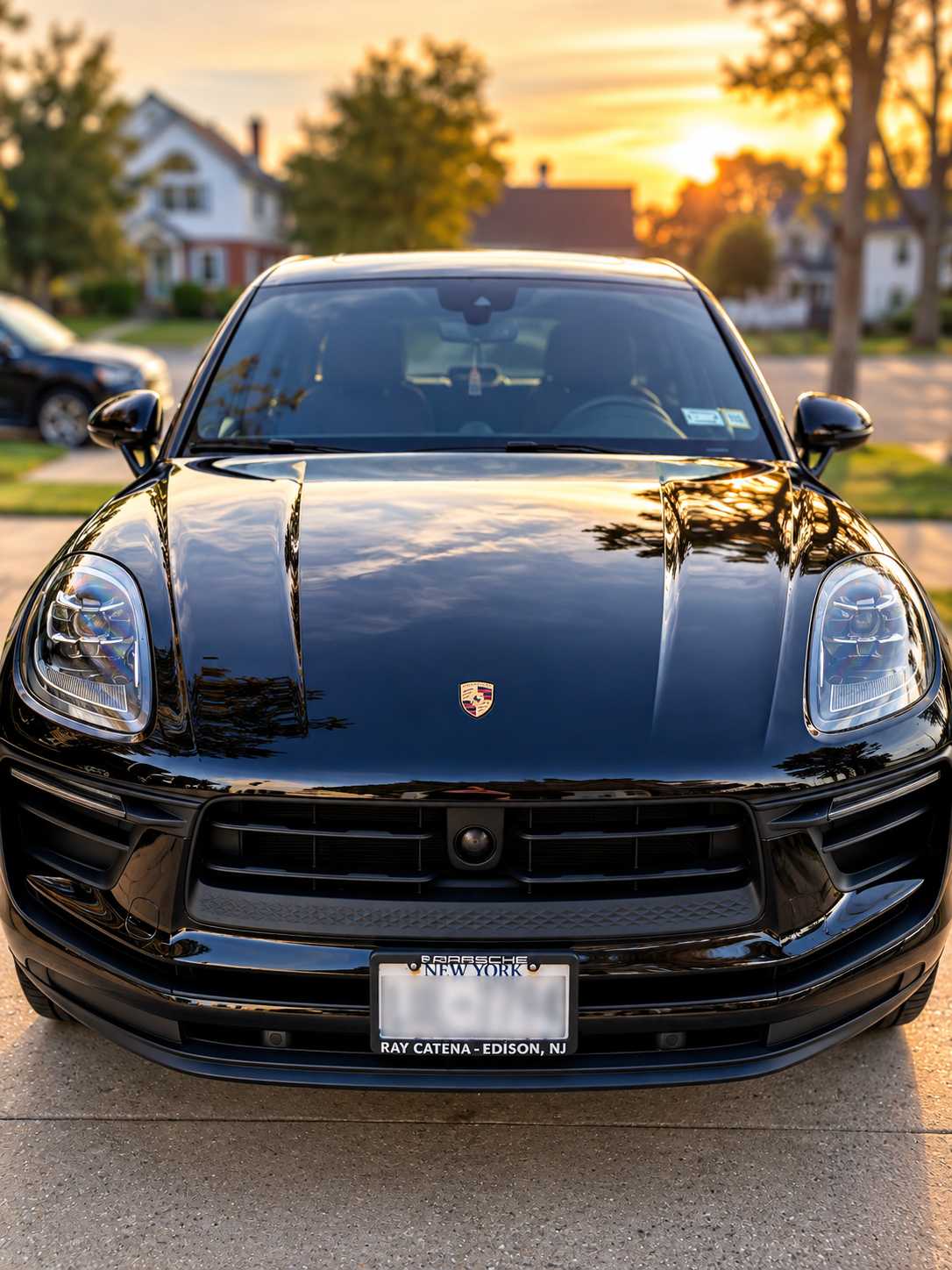 Used 2024 Porsche Macan AWD/4WD image 5