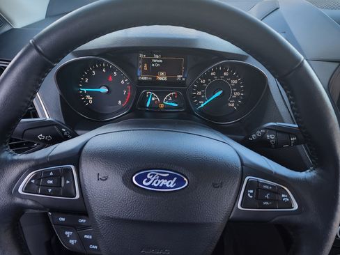 Used 2018 Ford Escape Titanium image 15