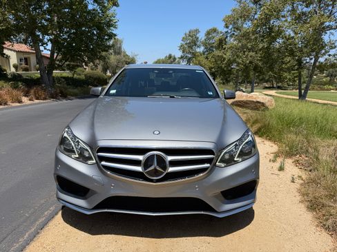 Used 2014 Mercedes-Benz E 350 Sedan image 9