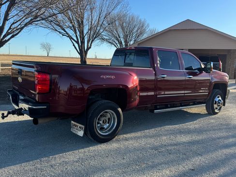 Used 2015 Chevrolet Silverado 3500 LTZ w/ Duramax Plus Package image 2
